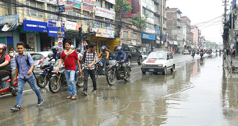 काठमाडौंमा पानी पर्नासाथ किन हुन्छ जलमग्न ?