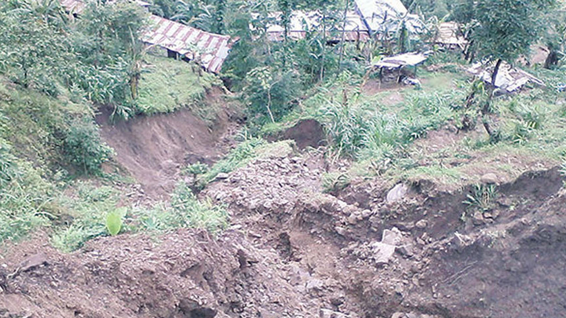 हुम्लामा पहिरोले पुर्दा ४ जनाको मृत्यु, ३ घाइते