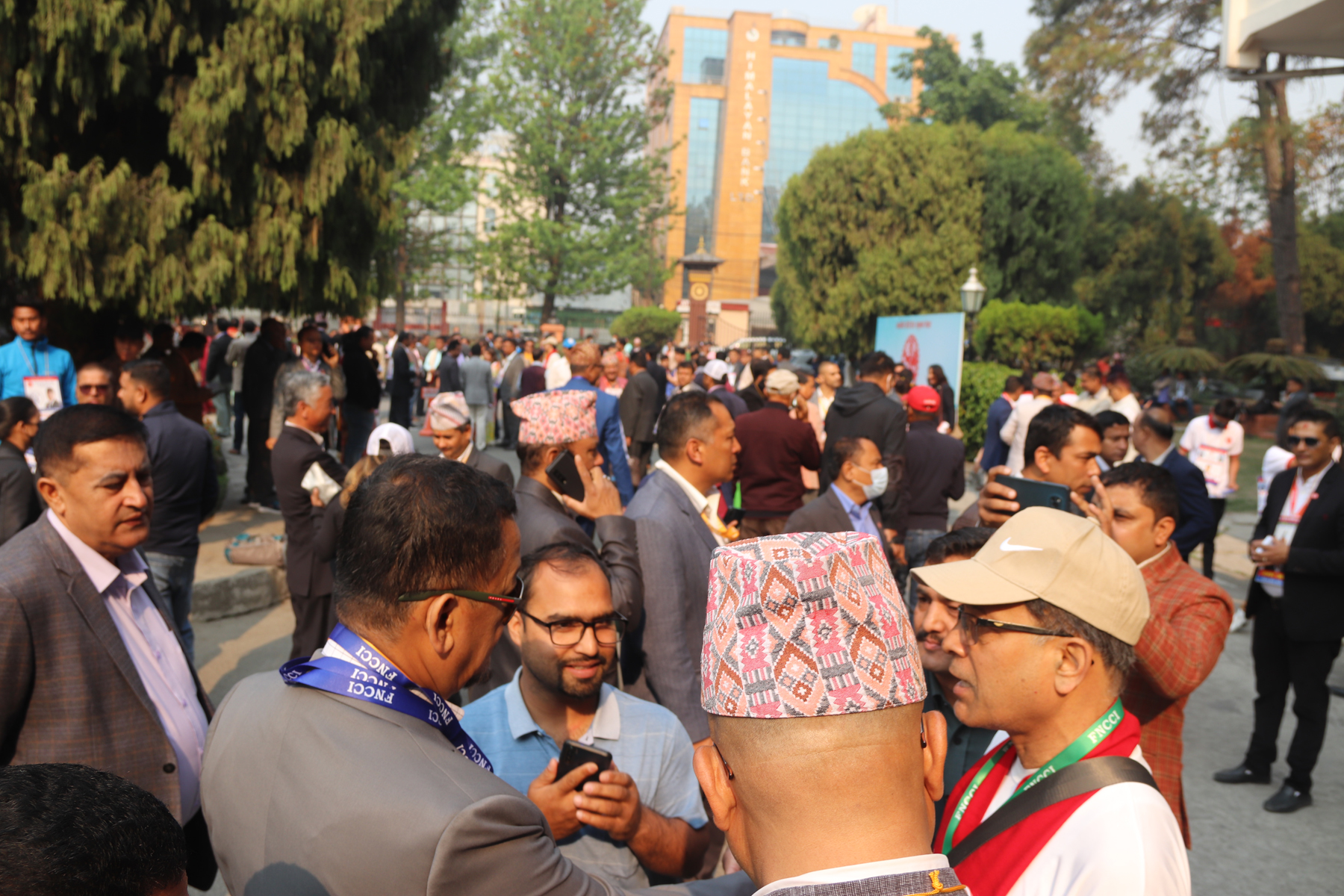 नेपाल उद्योग वाणिज्य महासंघको मतदान रोकियो