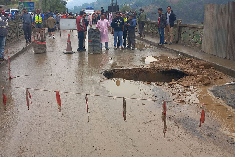 पृथ्वी राजमार्ग खुल्न कति समय लाग्छ ?