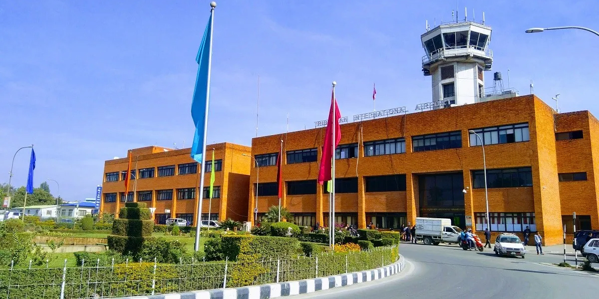 विमानस्थल भन्सार कार्यालयद्धारा दसैँमा विदेशबाट नेपाल फर्कदा यात्रुले ल्याउन पाउने वस्तुहरुको सूची सार्वजनिक