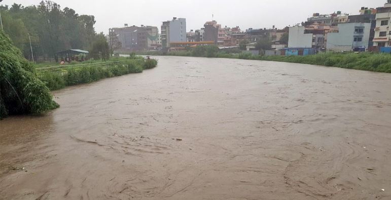 अबिरल वर्षाका कारण काठमाडौँका विभिन्न क्षेत्र डुबानमा