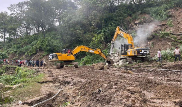 आज भीमदत्त राजमार्ग ६ घण्टा अवरुद्ध हुने