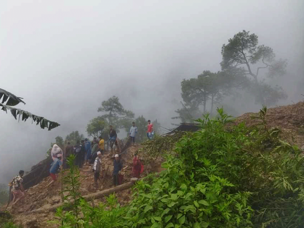 गुल्मीमा पहिरोमा घर पुरिँदा ४ जनाको मृत्यु, २ जना घाइते