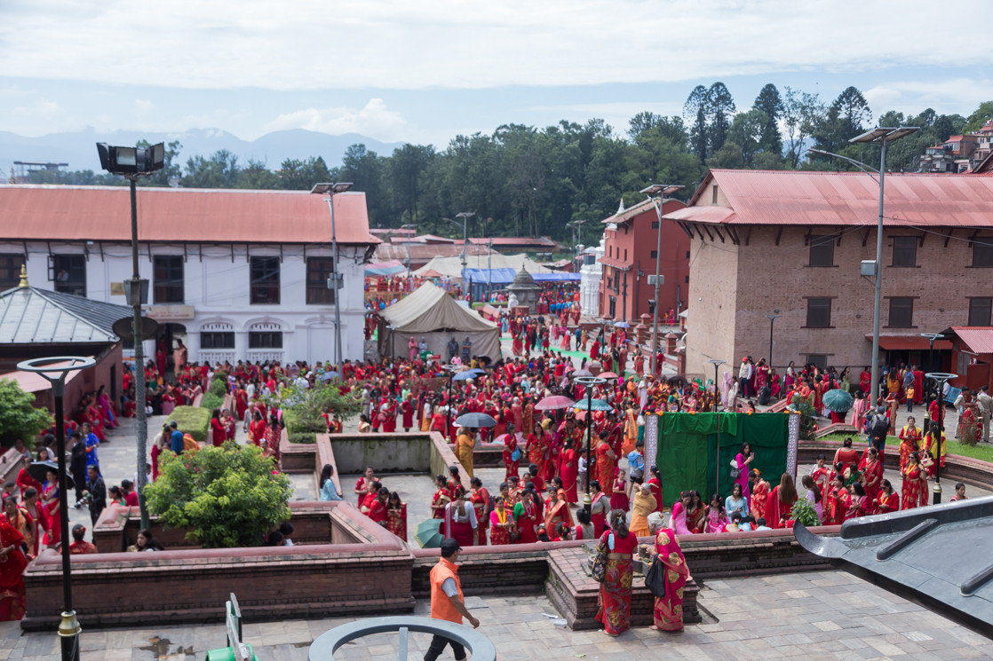 हरितालिका तीज : ३ लाख ब्रतालुले गरे पशुपतिनाथको दर्शन