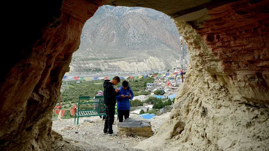 पूर्वाधारको अभाव हुँदा मुस्ताङको चितुवा गुफा ओझेलमा