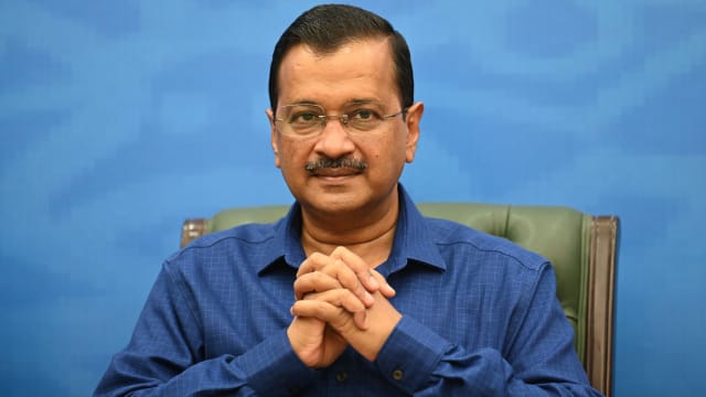 दिल्लीका मुख्यमन्त्री अरविन्द केजरीवालले दिए पदबाट राजीनामा