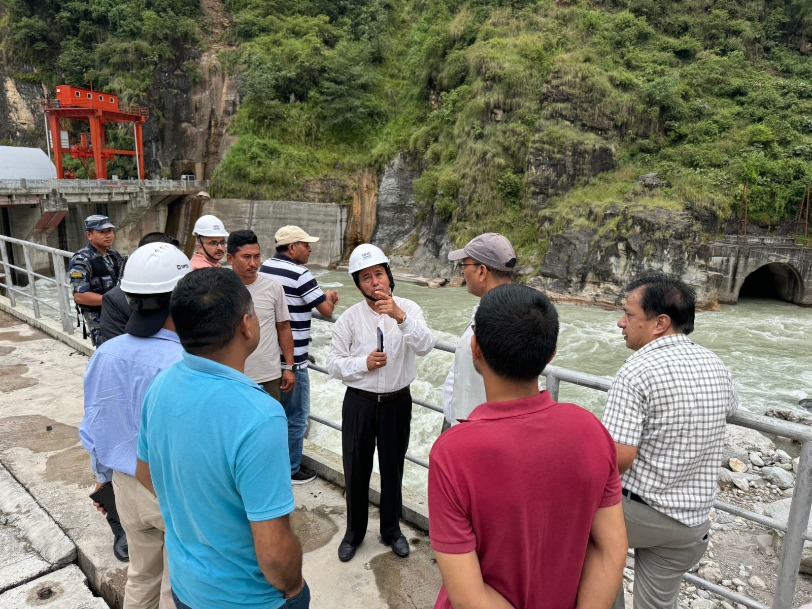 १०२ मेगावाटको मध्यभोटेकोसी जलविद्युत आयोजना एक महिनाभित्र सञ्चालनमा आउने