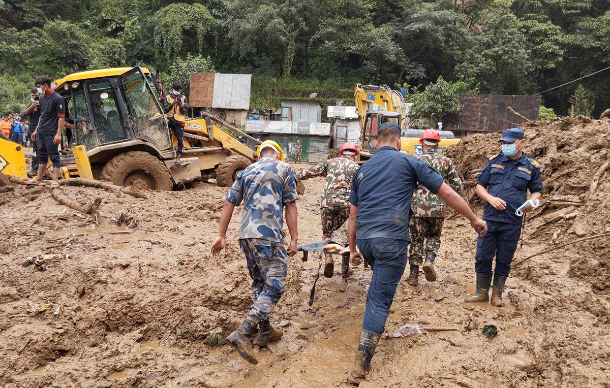 बाढीपहिरोमा मृत्यु हुनेको संख्या २ सय ४४ पुग्यो