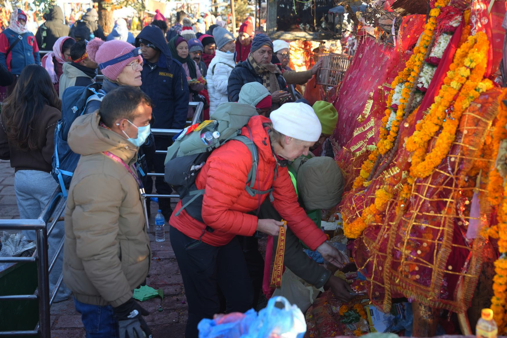 प्रसिद्ध शक्तिपीठ पाथीभरामा विदेशी पर्यटकको आगमन बढ्दै