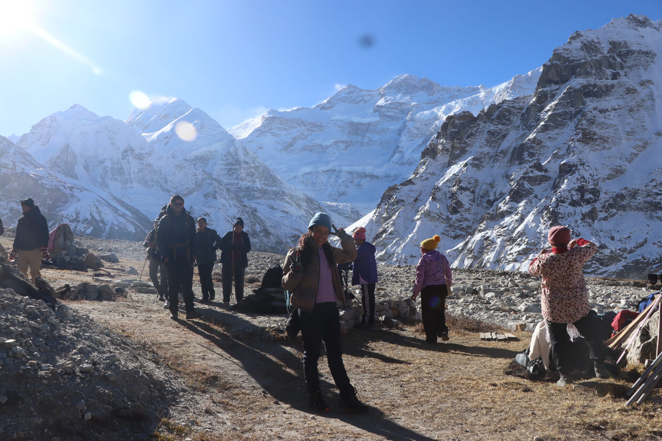 कञ्चनजङ्घा क्षेत्रमा पर्यटकको ताँती, चार महिनामा पुगे १ हजार ८५ विदेशी पर्यटक