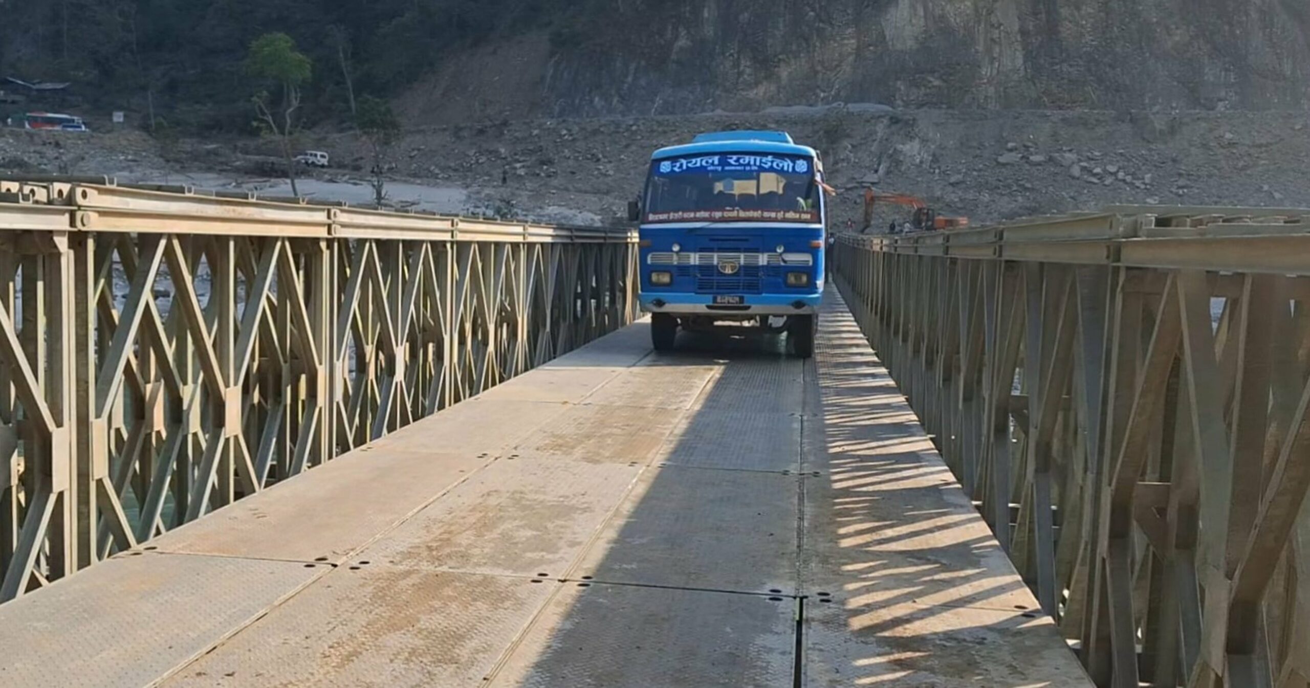 खोटाङको फोक्सिङटारमा अस्थायी बेलिब्रिज